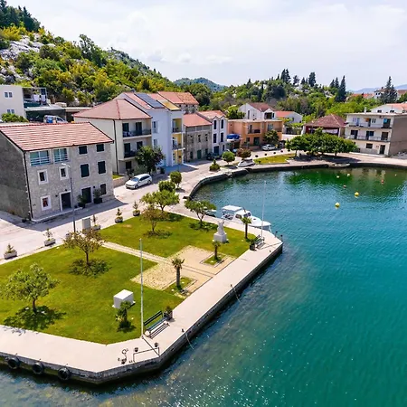 Ema - With Sea View Rogotin