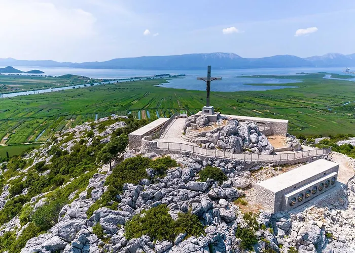 דירה Ema - With Sea View Rogotin