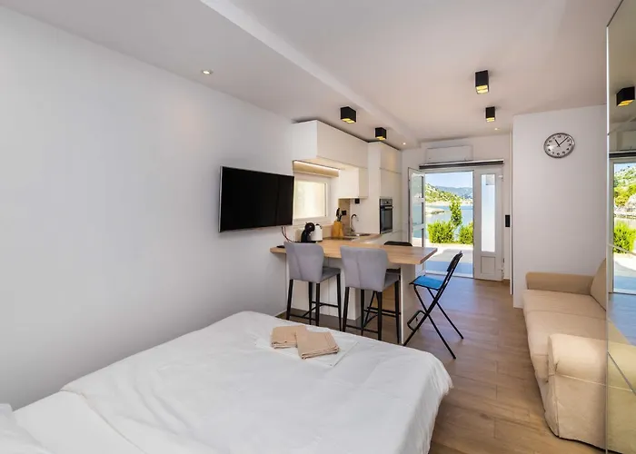 Appartamento Ema - With Sea View *