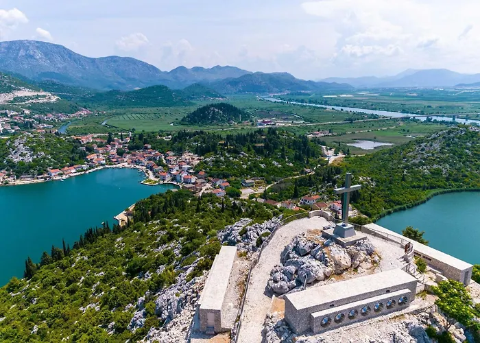 Ema - With Sea View * Rogotin